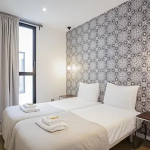 liceo-apartments.topbarcelonahotels.com/